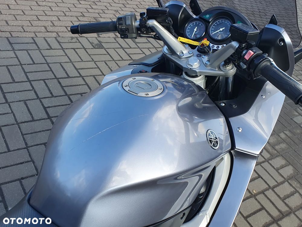 Yamaha FJR - 22