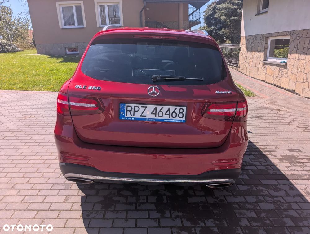 Mercedes-Benz GLC - 5