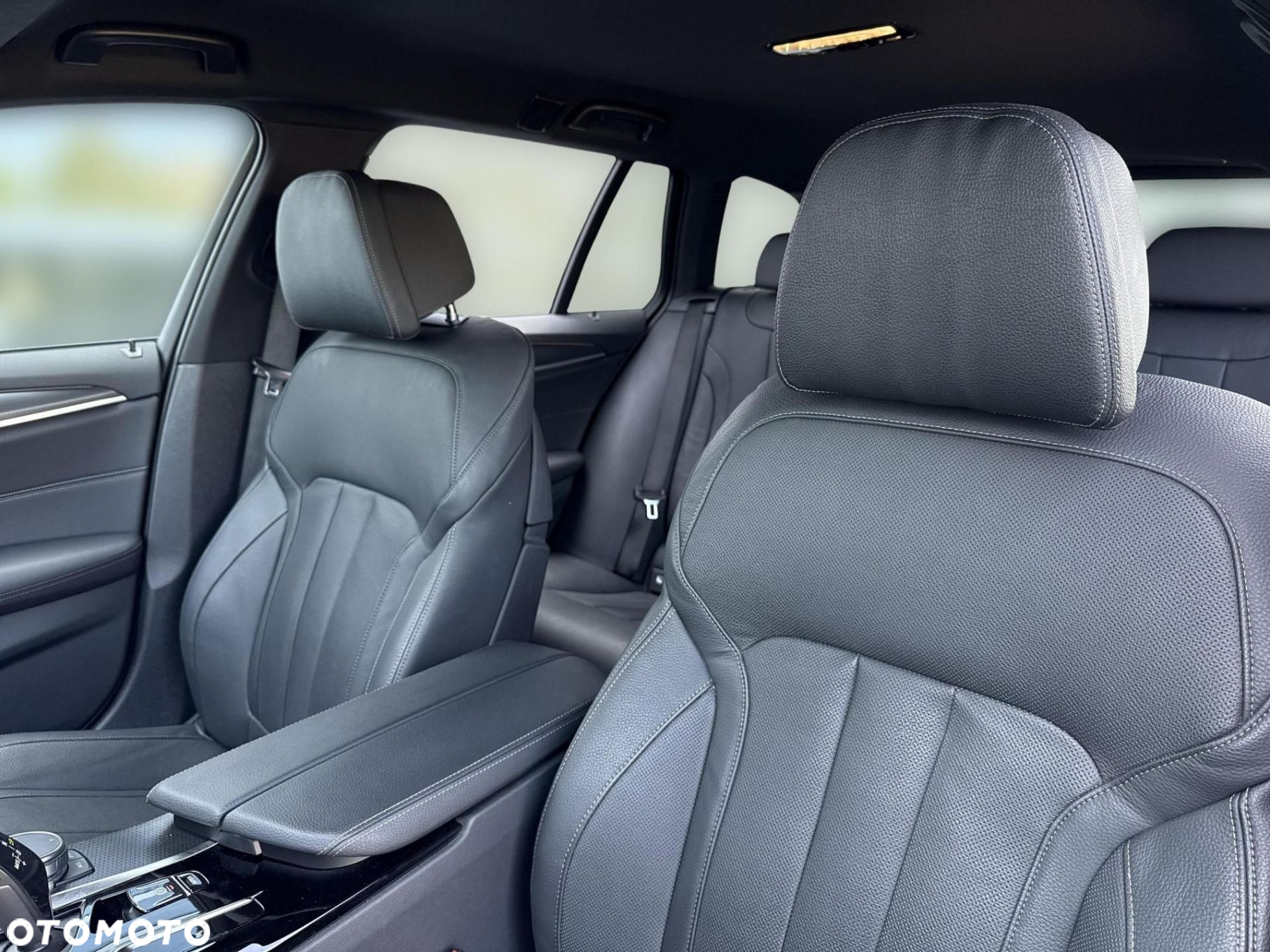BMW Seria 5 - 12