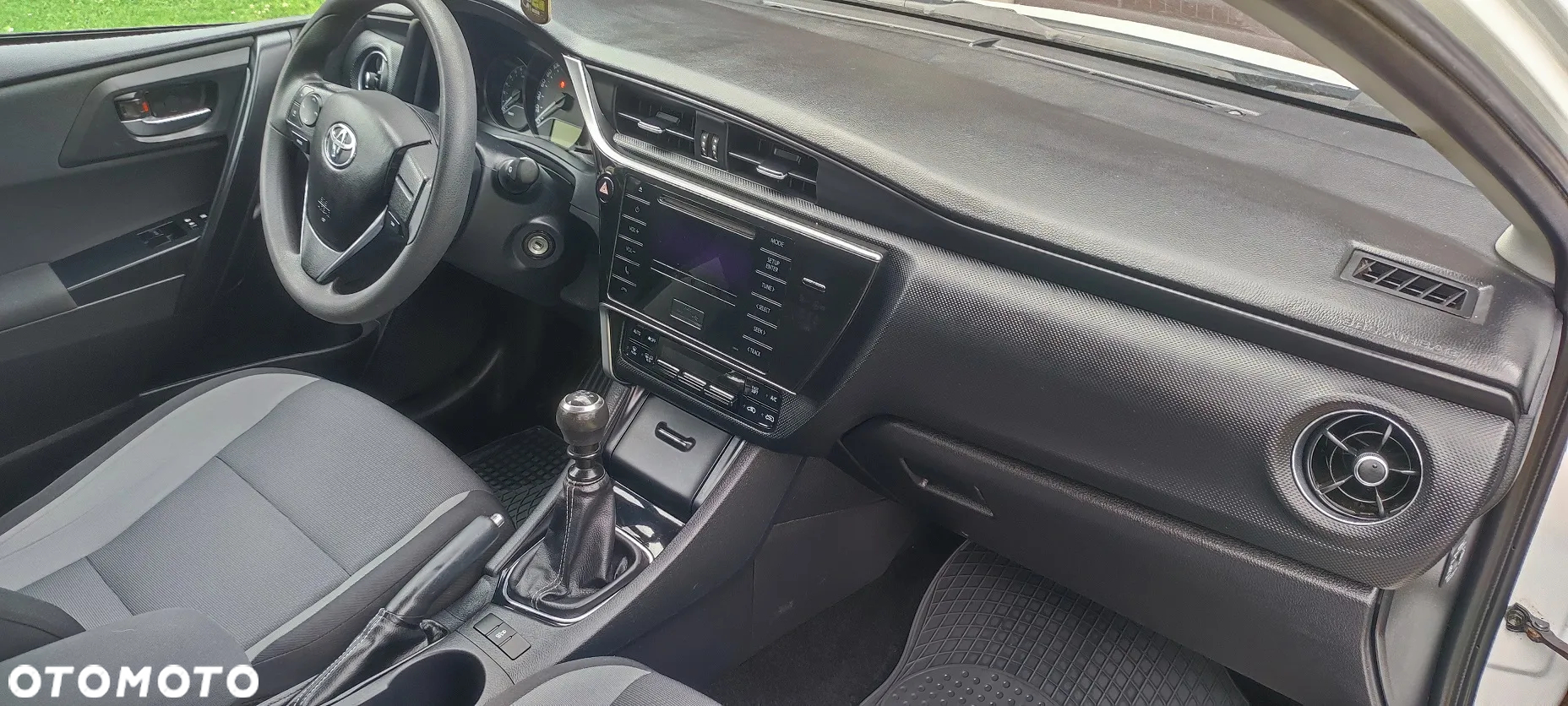 Toyota Auris 1.33 VVT-i Active - 8