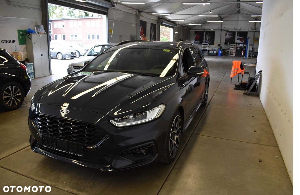 Ford Mondeo SW 2.0 Ti-VCT ST-Line - 2