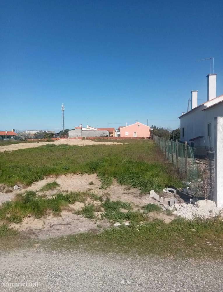 Terreno urbano 2520m2 com 300m2 para construção - Grande imagem: 3/4
