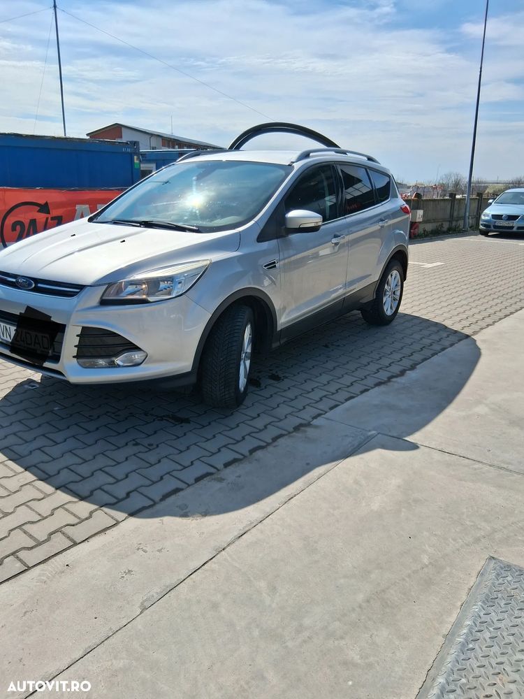 Ford Kuga 2.0 TDCi 2WD Titanium - 6