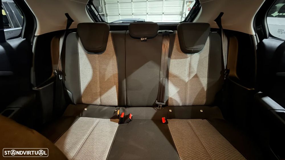 Opel Corsa 1.2 T Edition Aut. - 6