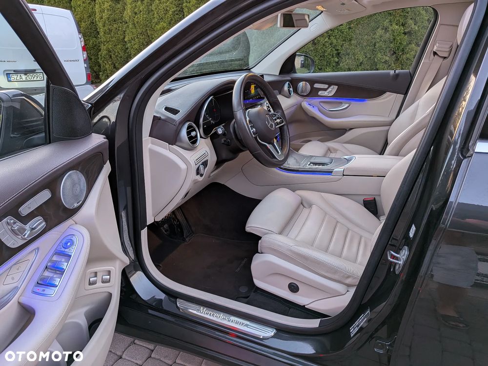 Mercedes-Benz GLC 220 d 4-Matic - 22