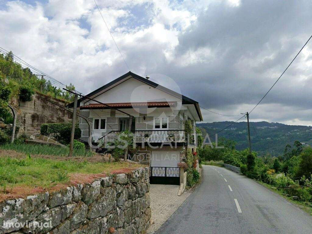 Moradia T3 de dois pisos com quintal | Sande, Marco de Canaveses - Grande imagem: 3/39