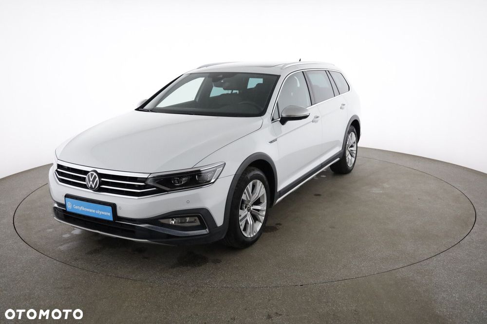 Volkswagen Passat - 28