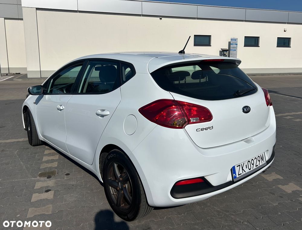 Kia Ceed 1.4 M - 8