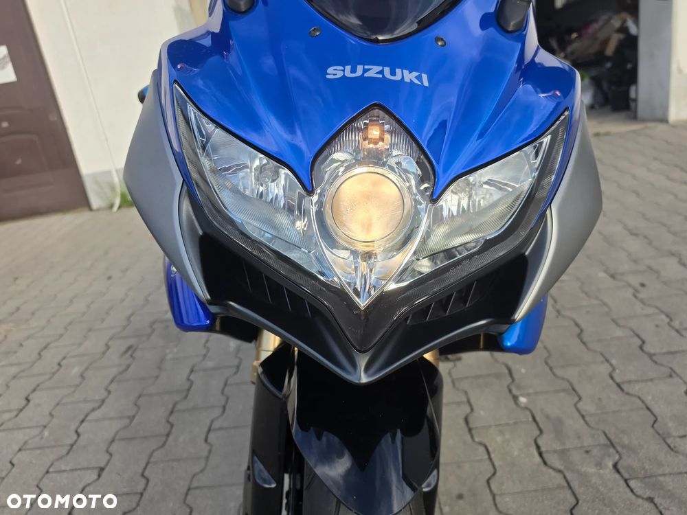 Suzuki GSX-R - 29