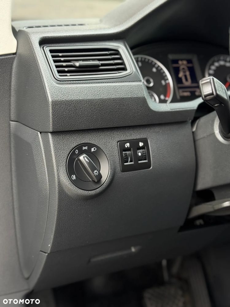 Volkswagen CADDY - 19