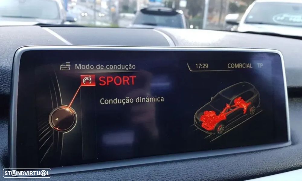 BMW X5 30 d xDrive Pack M - 25