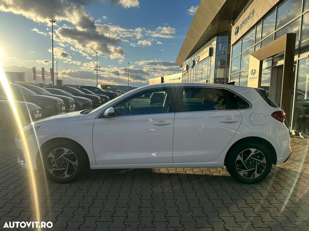 Hyundai i30 1.5 T-GDI 140CP 7DCT MHEV Highway - 6