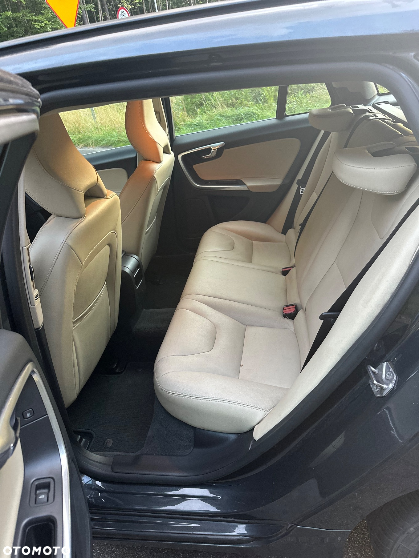 Volvo V60 D4 Drive-E Summum - 17