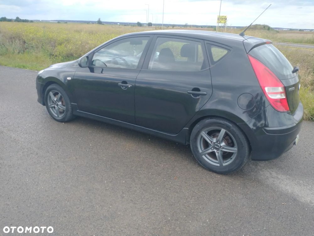 Hyundai i30 1.4 Base - 4