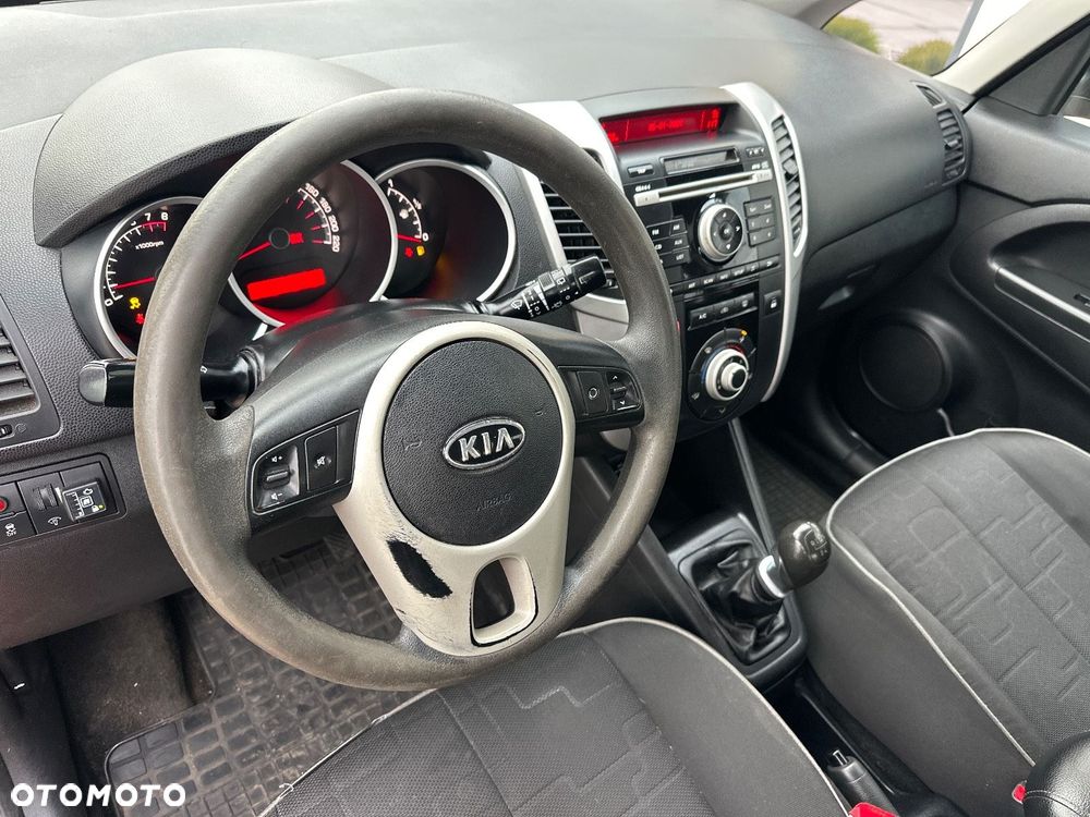Kia Venga 1.4 M - 12