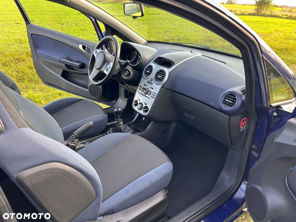Opel Corsa 1.2 16V - 16