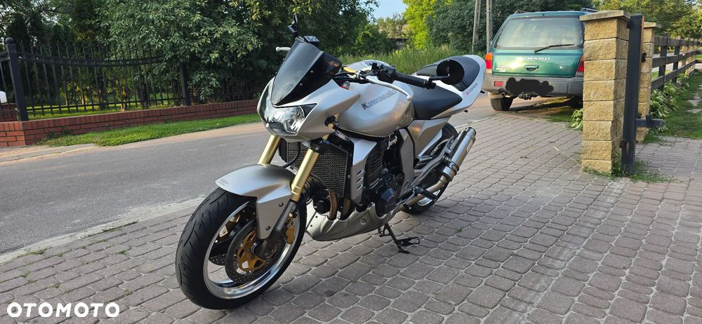 Kawasaki Z - 7