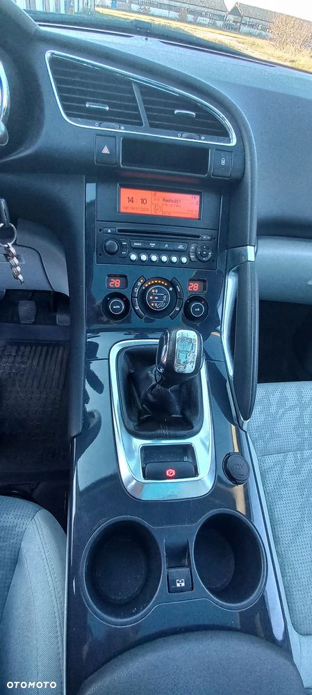 Peugeot 3008 1.6 Premium - 40