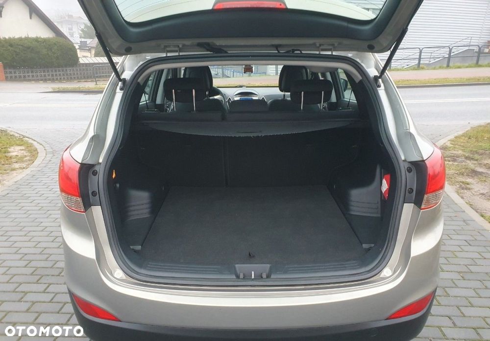 Hyundai ix35 - 12