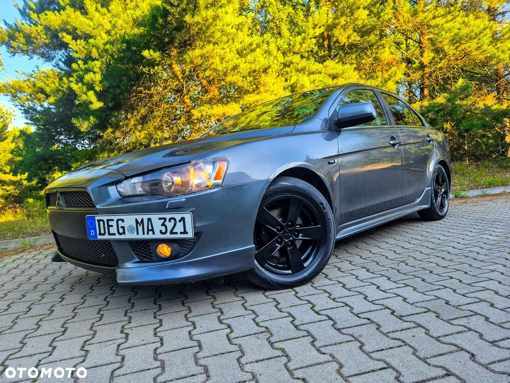 Mitsubishi Lancer 1.8 Intense - 17