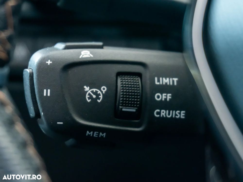 Peugeot 508 1.6L 225 e-EAT8 PHEV GT - 27