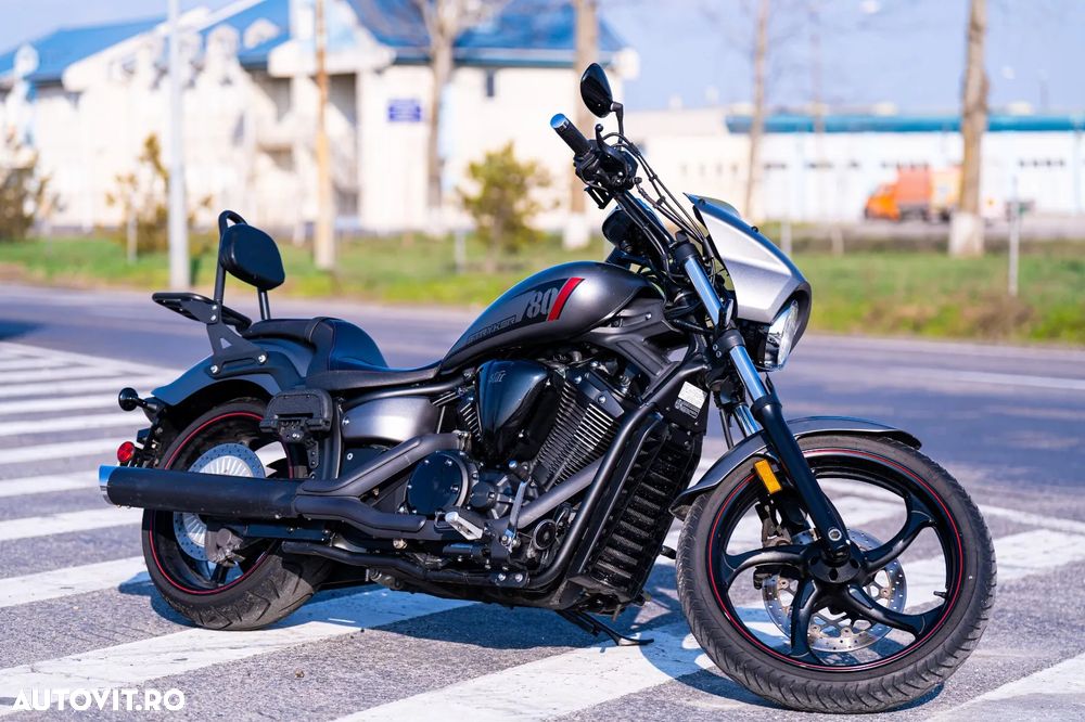 Yamaha XVS 1300 V-Star - 8