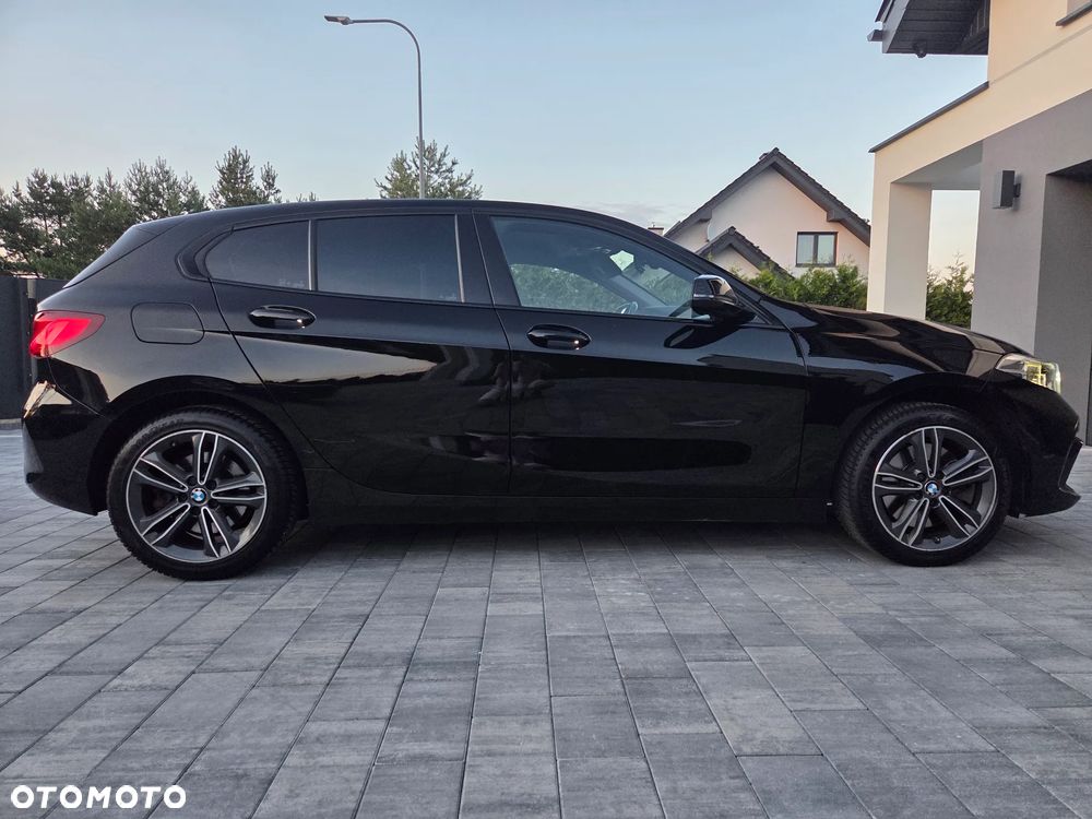 BMW Seria 1 120d Sport Line Shadow sport - 7