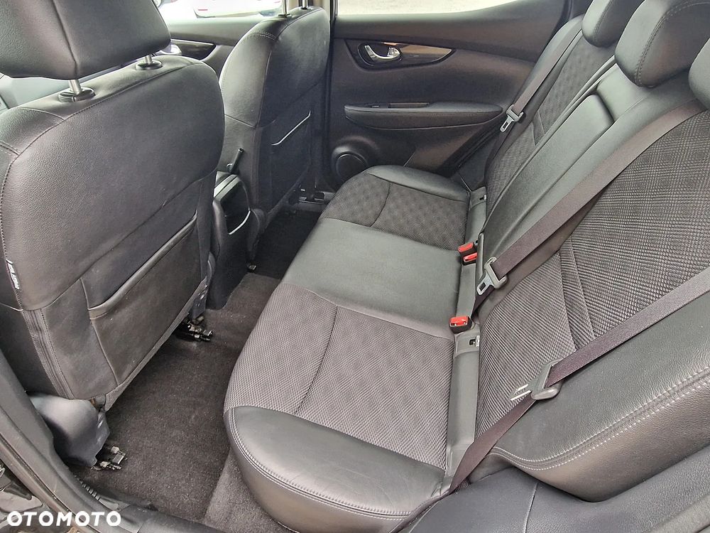 Nissan Qashqai 1.2 DIG-T N-Connecta - 10