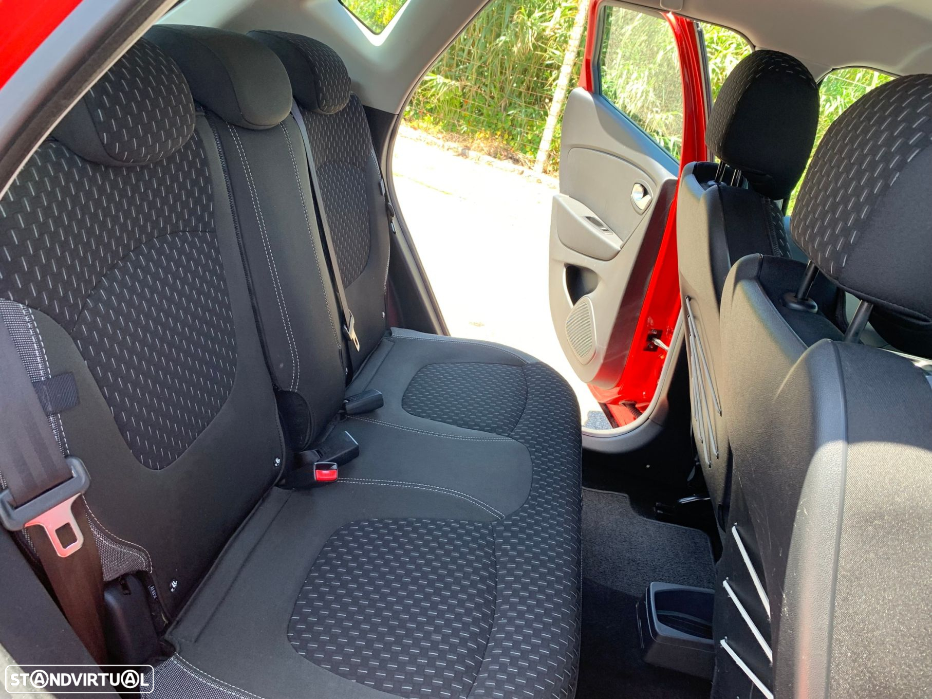 Renault Captur - 15