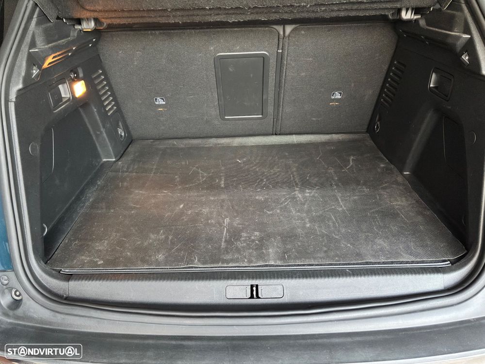 Peugeot 3008 1.6 Hybrid GT e-EAT8 - 15