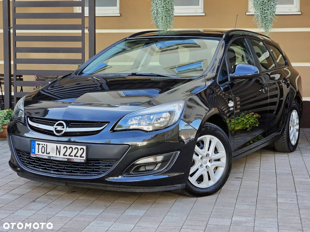 Opel Astra 1.4 Turbo - 11