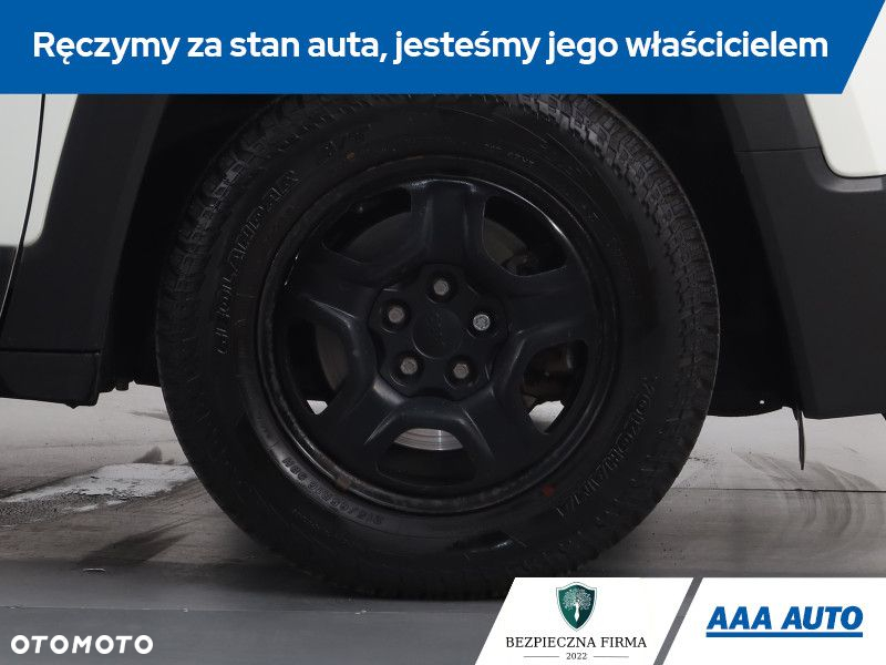 Jeep Renegade - 16