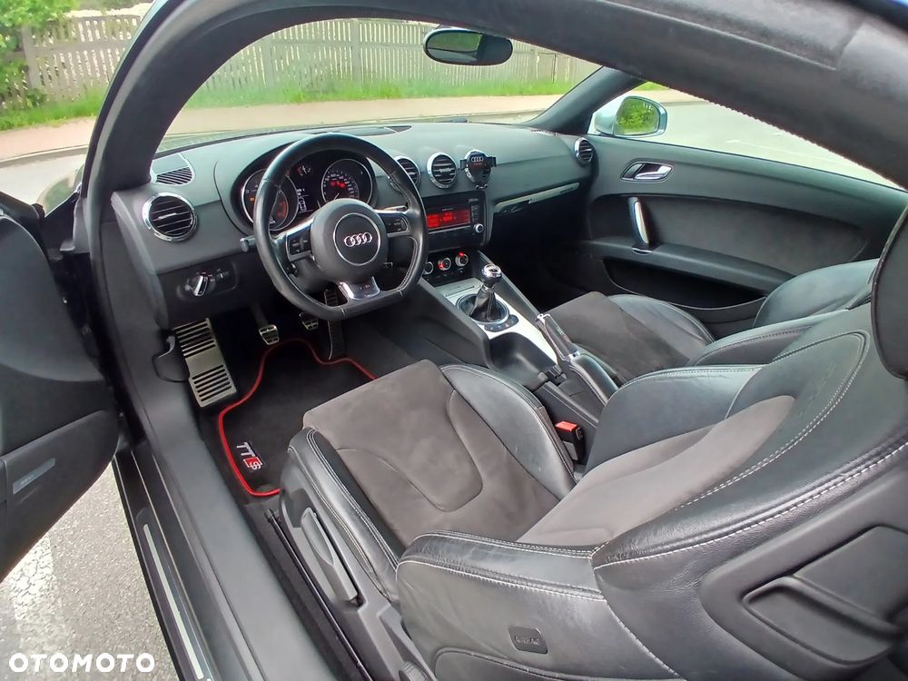 Audi TT S Coupé 2.0 TFSI Quattro - 26