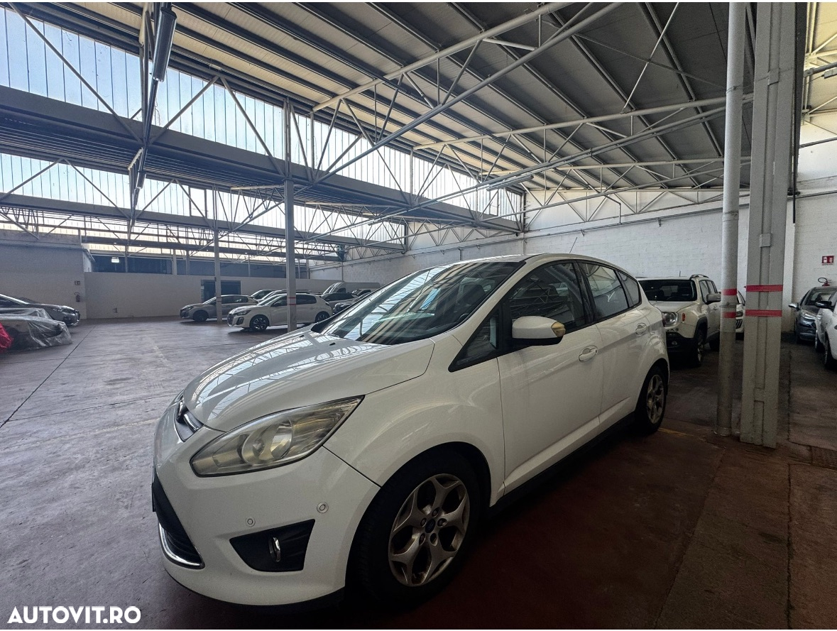 Ford C-Max - 3