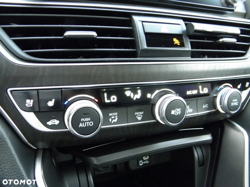 Honda Accord - 33
