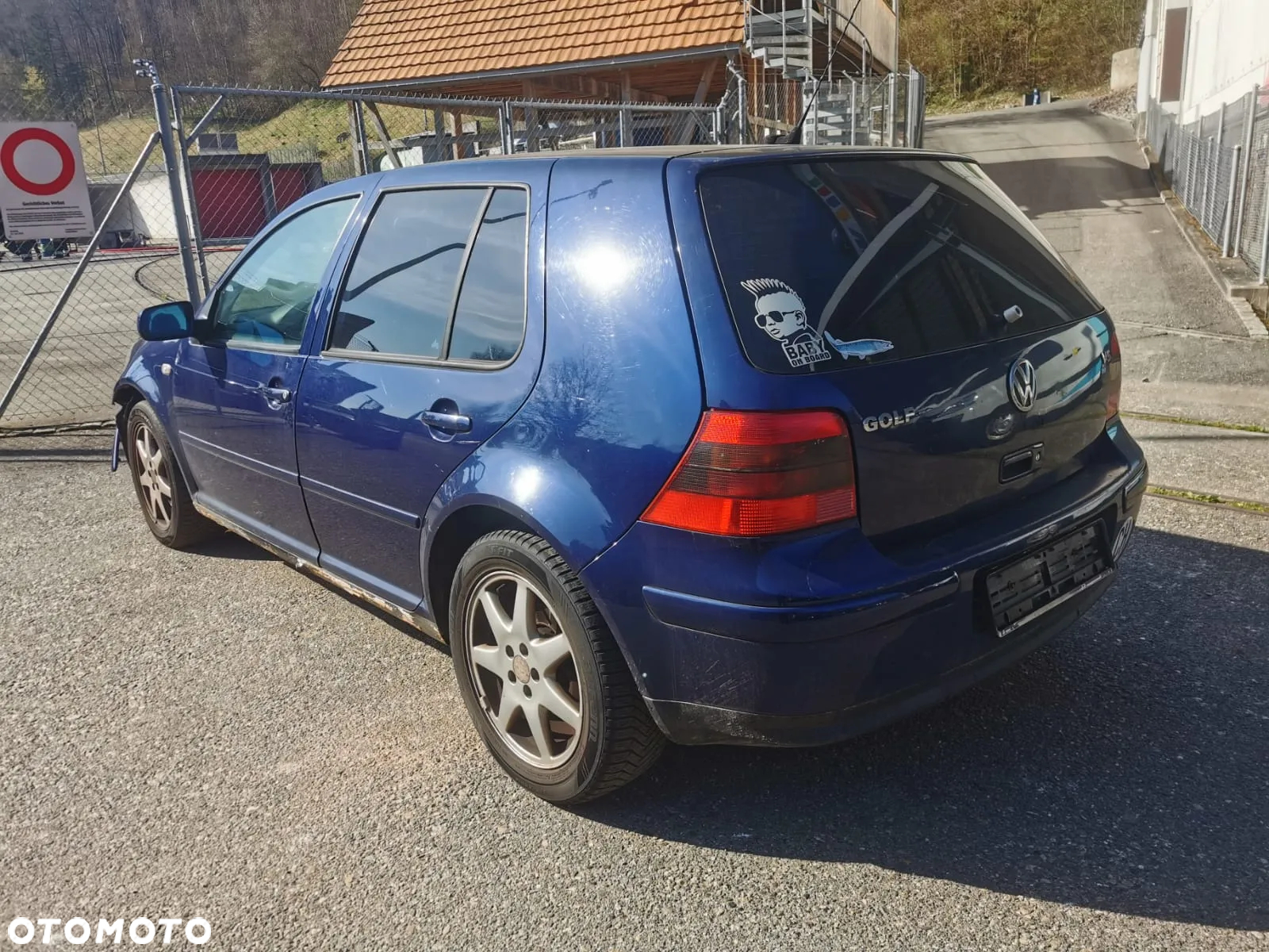Volkswagen Golf - 2
