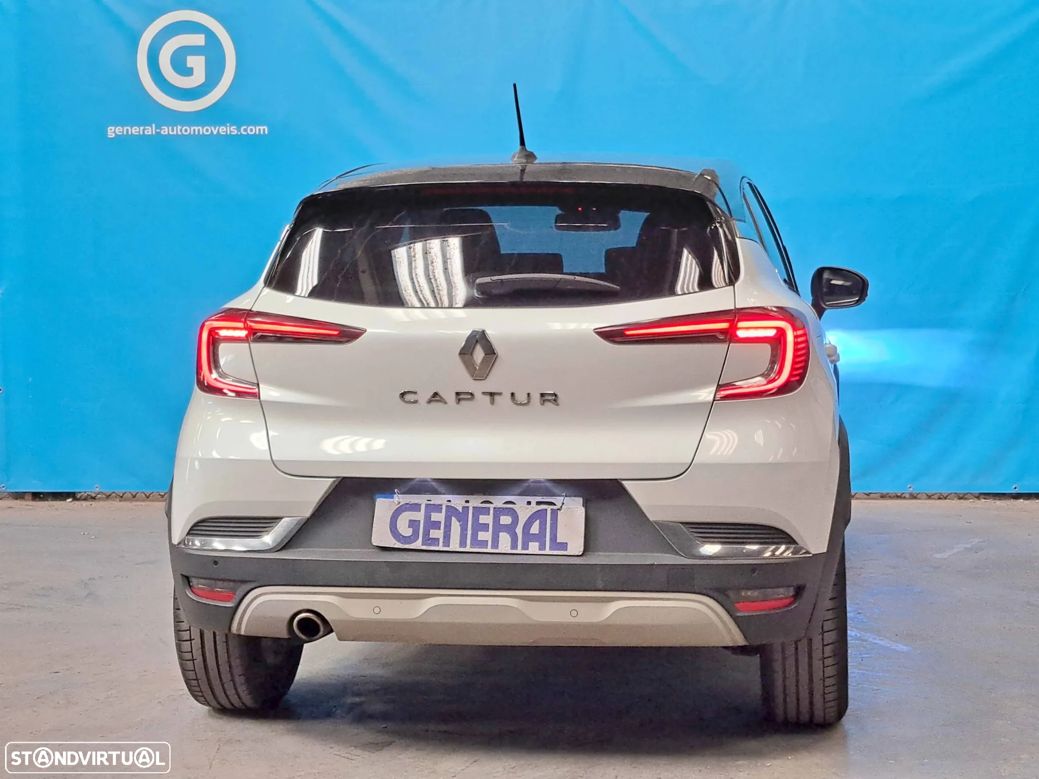 Renault Captur 1.5 dCi Exclusive EDC - 4