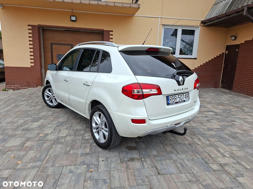 Renault Koleos 2009 photo 4