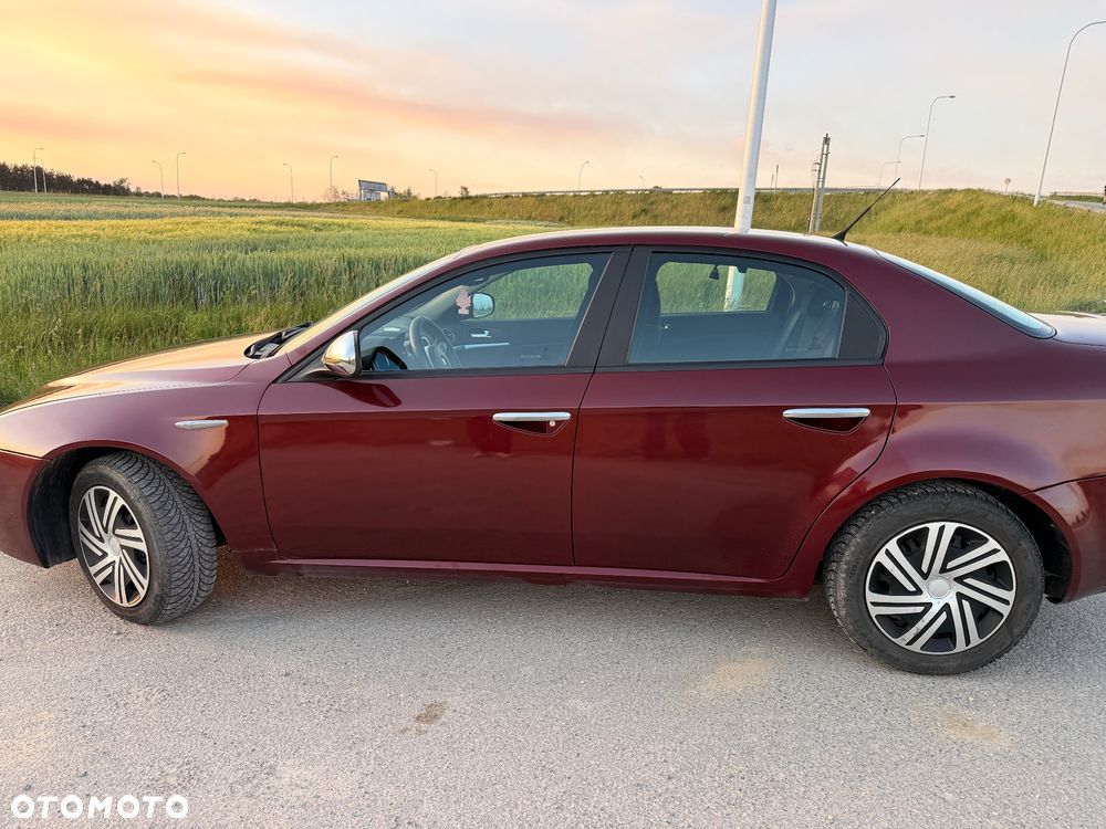 Alfa Romeo 159 1.9JTS Progression - 6