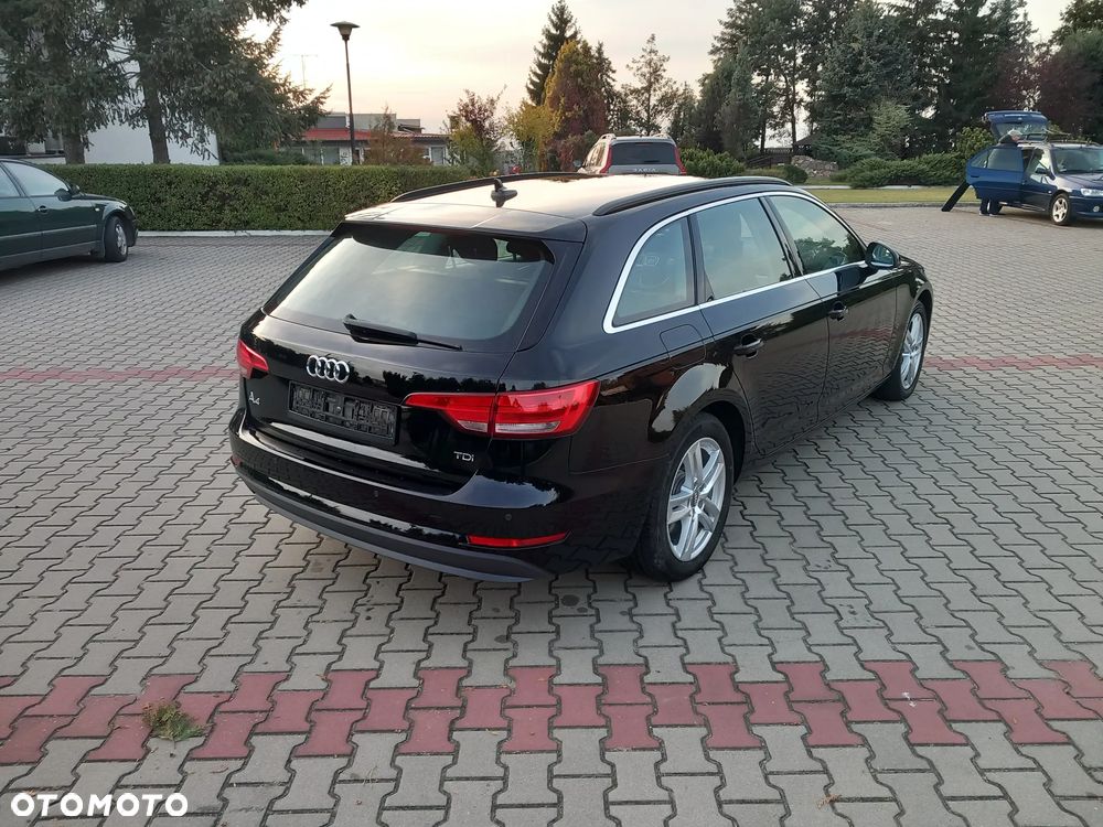 Audi A4 Avant - 9