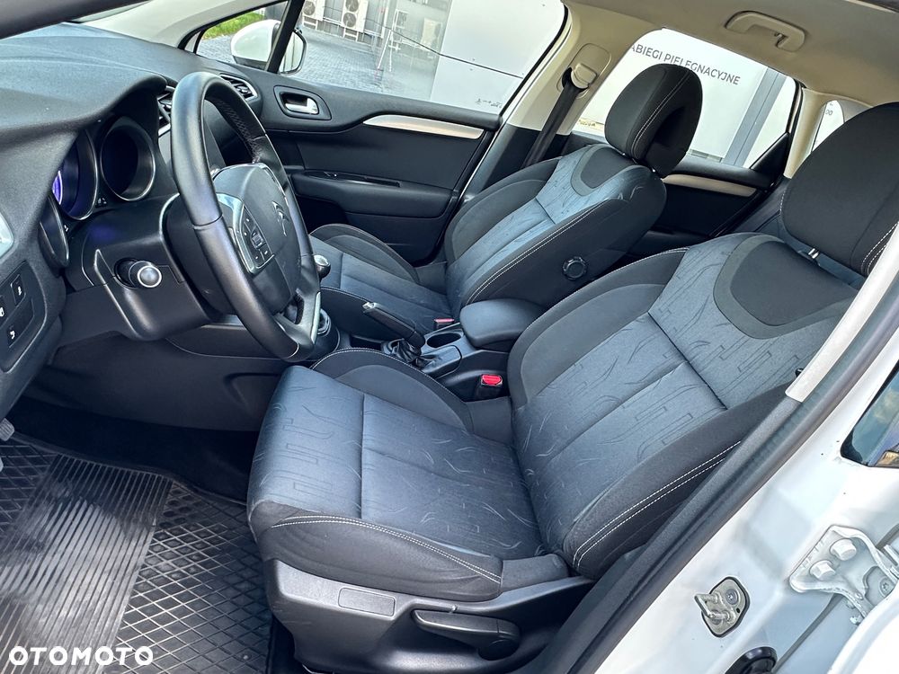 Citroën C4 HDi 90 Business Class - 19