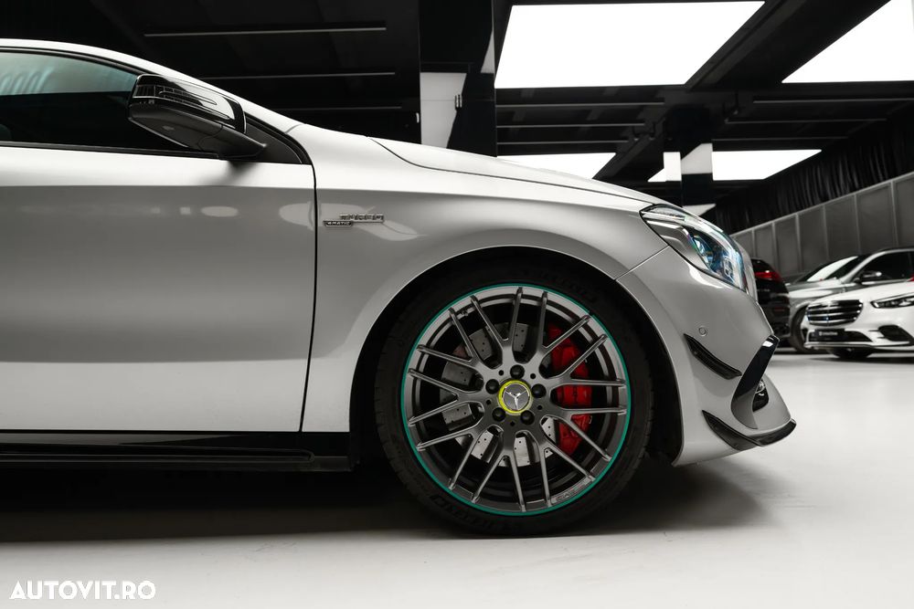 Mercedes-Benz A 45 AMG 4Matic AMG Speedshift 7G-DCT PETRONAS 2015 World Champion Edition - 5