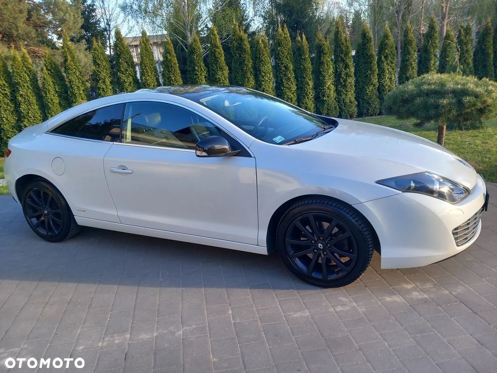 Renault Laguna 2.0 dCi Monaco GP2 - 11