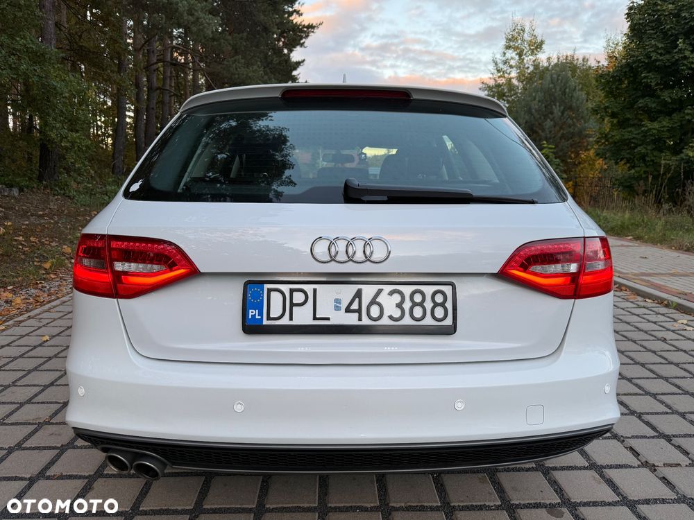Audi A4 Avant 2.0 TDI - 10