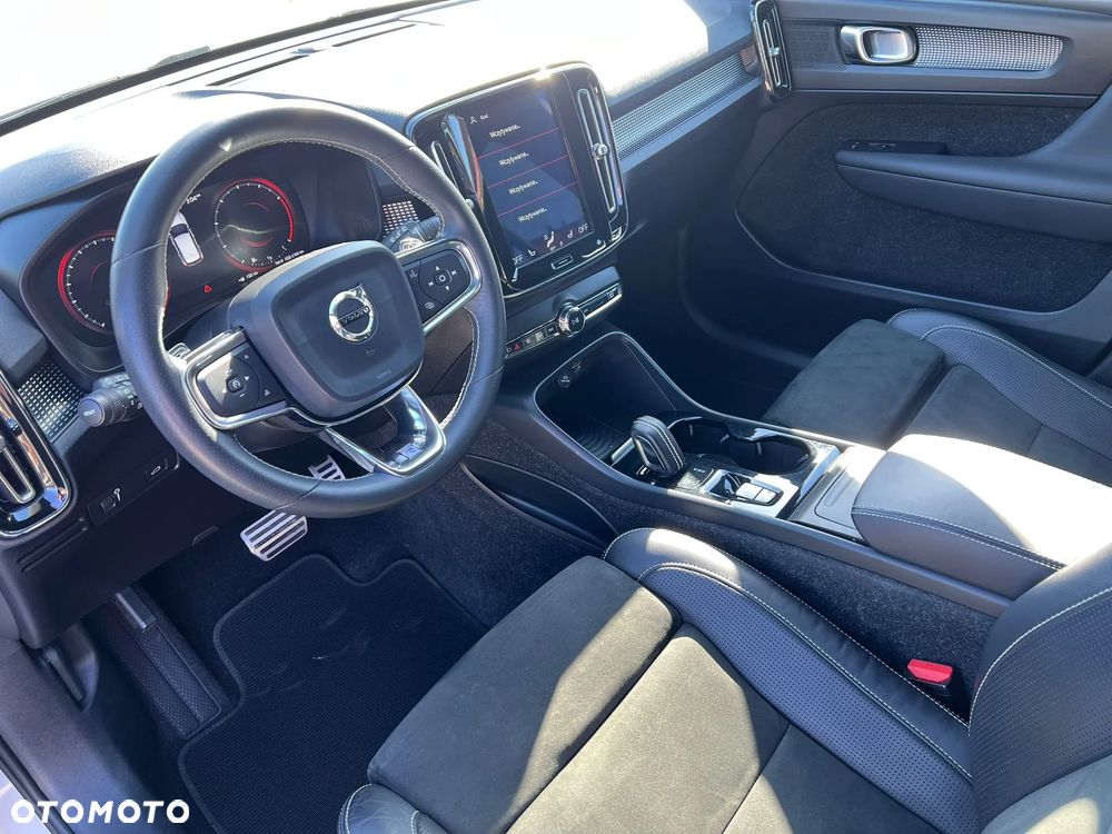 Volvo XC 40 T4 Geartronic R-Design - 11