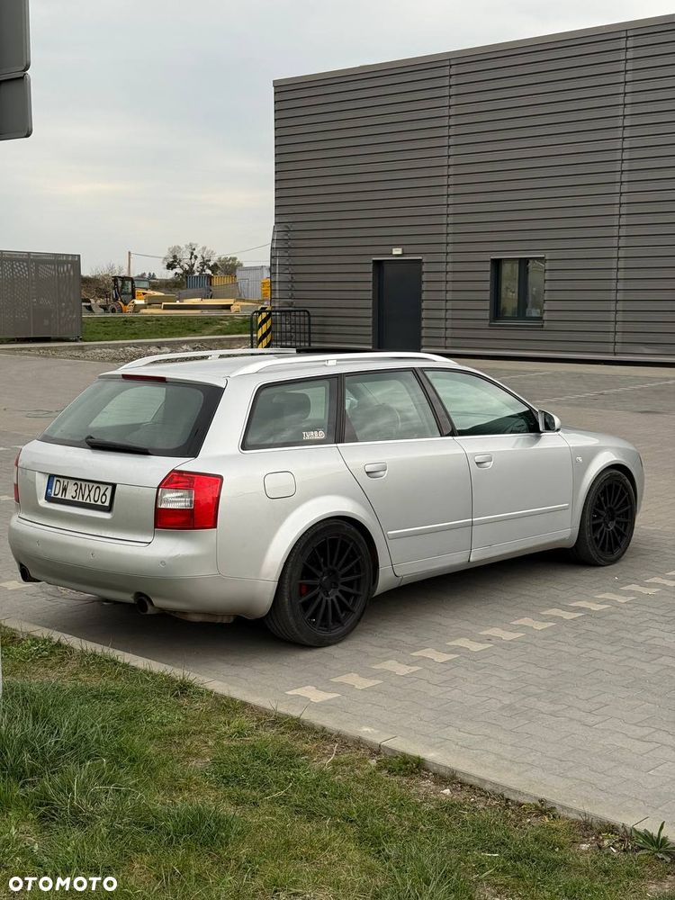 Audi A4 Avant 1.8T Quattro - 5