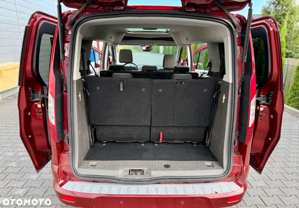 Ford Tourneo Connect Grand - 11