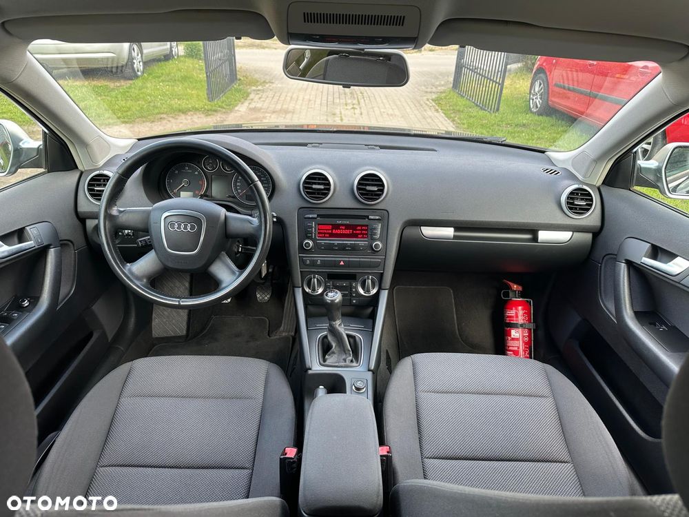 Audi A3 Sportback 1.6 TDI Attraction - 14