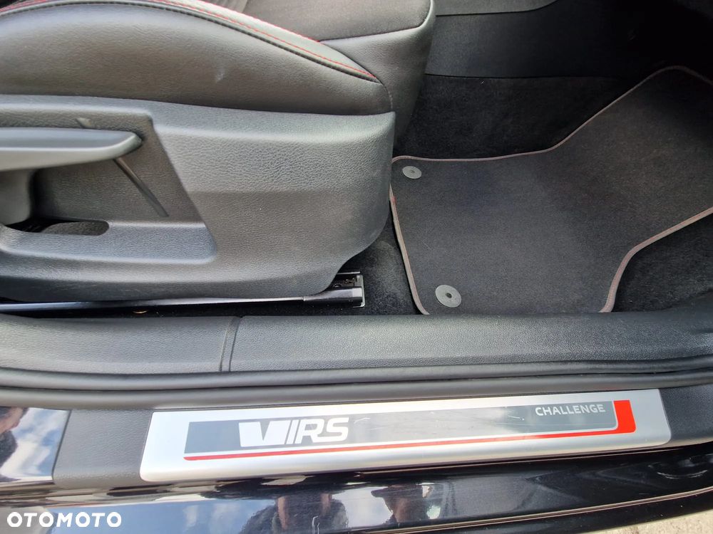 Skoda Octavia 2.0 TDI DSG RS - 15