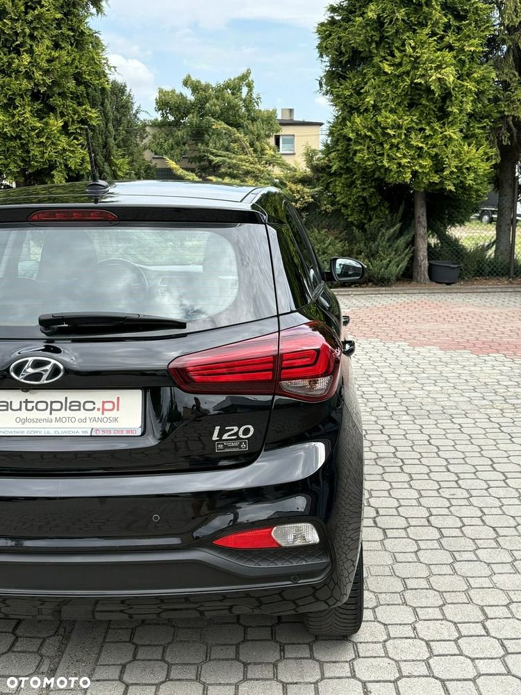 Hyundai i20 - 12